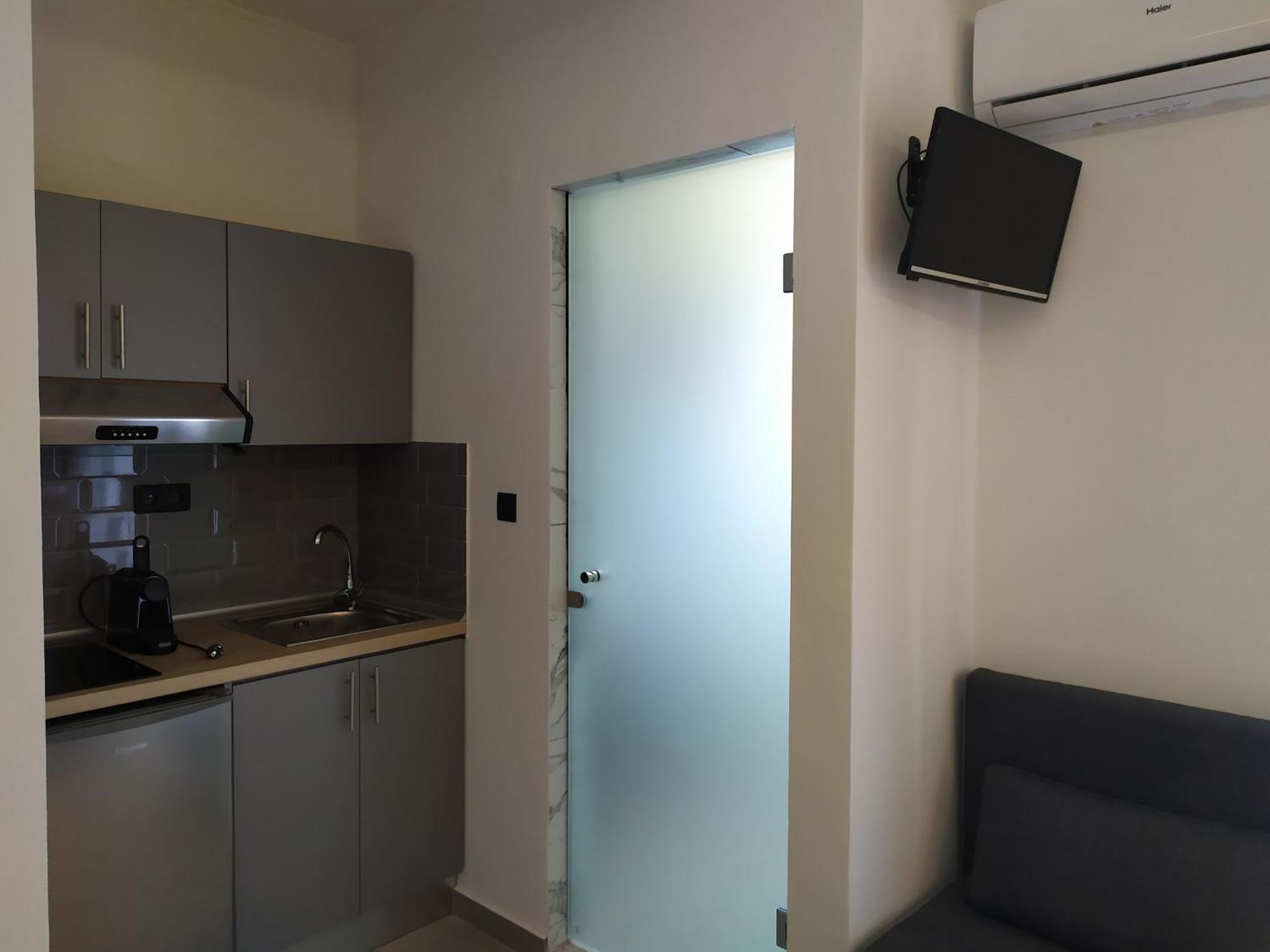 Studios Periklis Тасос Экстерьер фото