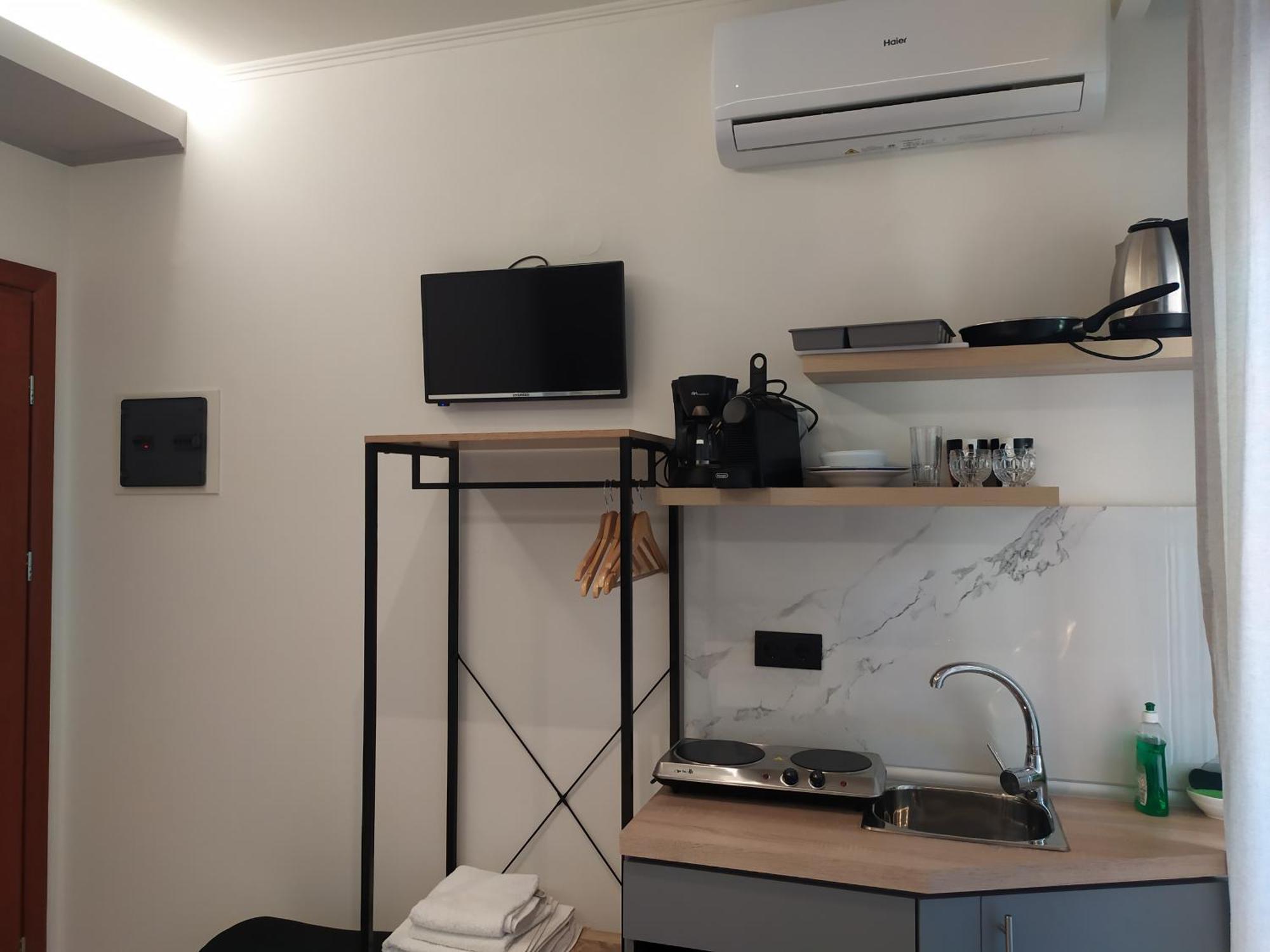 Studios Periklis Тасос Экстерьер фото